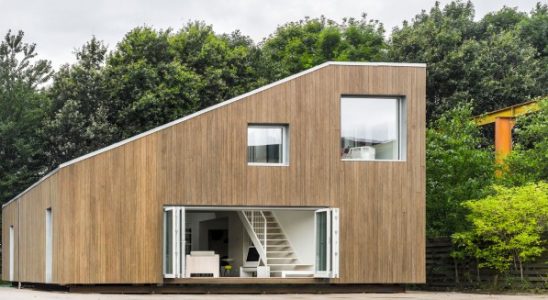Věřili byste, že tento dům postavili ze starých kontejnerů? 10